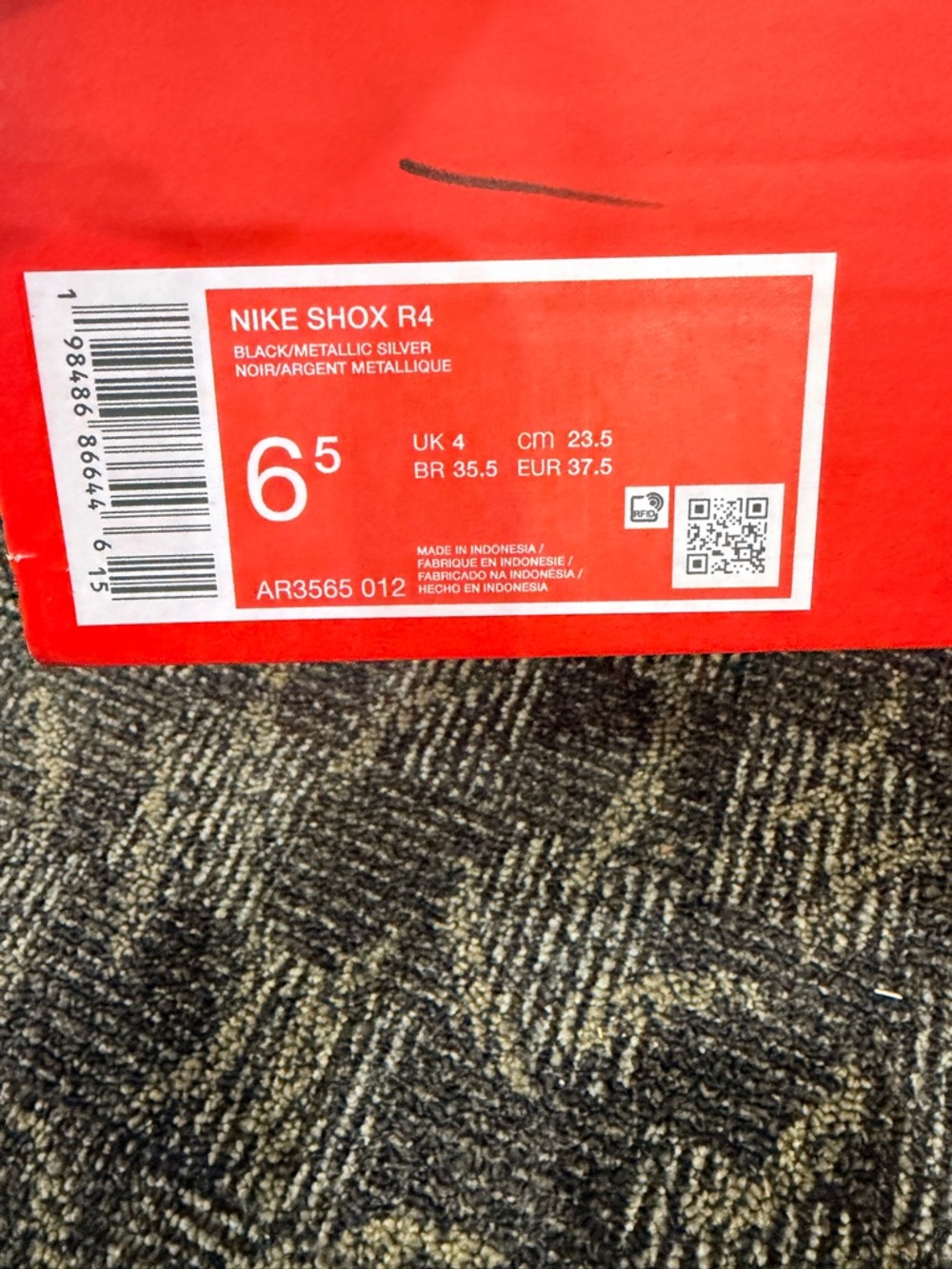 Nike Shox R4 - Picture 11 of 13